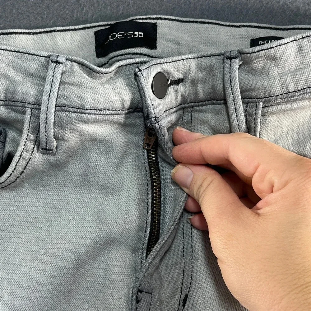 Joe’s Jeans The Legend Skinny Fit